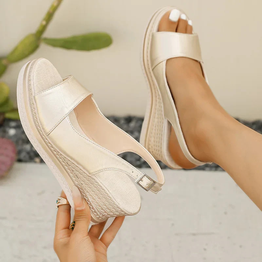 Denaya | Sandale Orthopédique Stylée