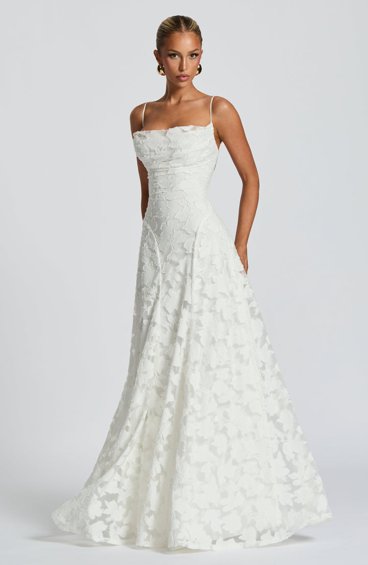 Vaynie | Robe Maxi Élégante