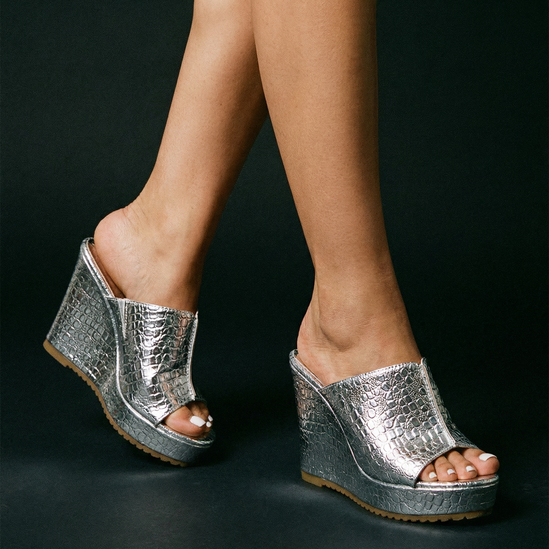 Elara | Sandales compensées Luxe Shine
